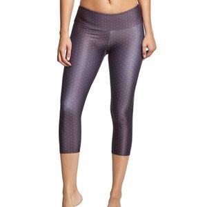 Onzie Flow Live In Crop Lite Leggings